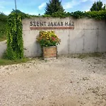 Szent Jakab Vendeghaz * Pannonhalma